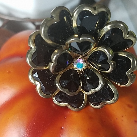 Fashion Ring, Black Floral stretchable ring - Picture 6 of 6